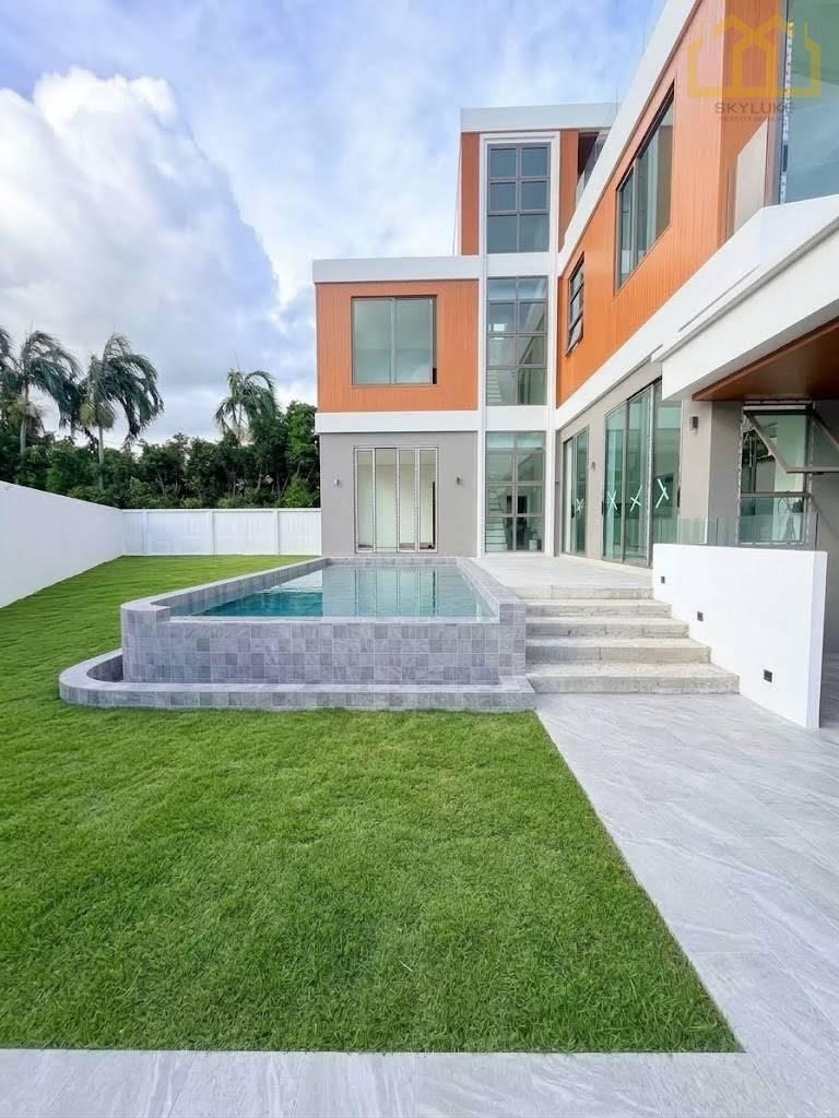 4-Bedroom Villa in Chalong — photograph 2