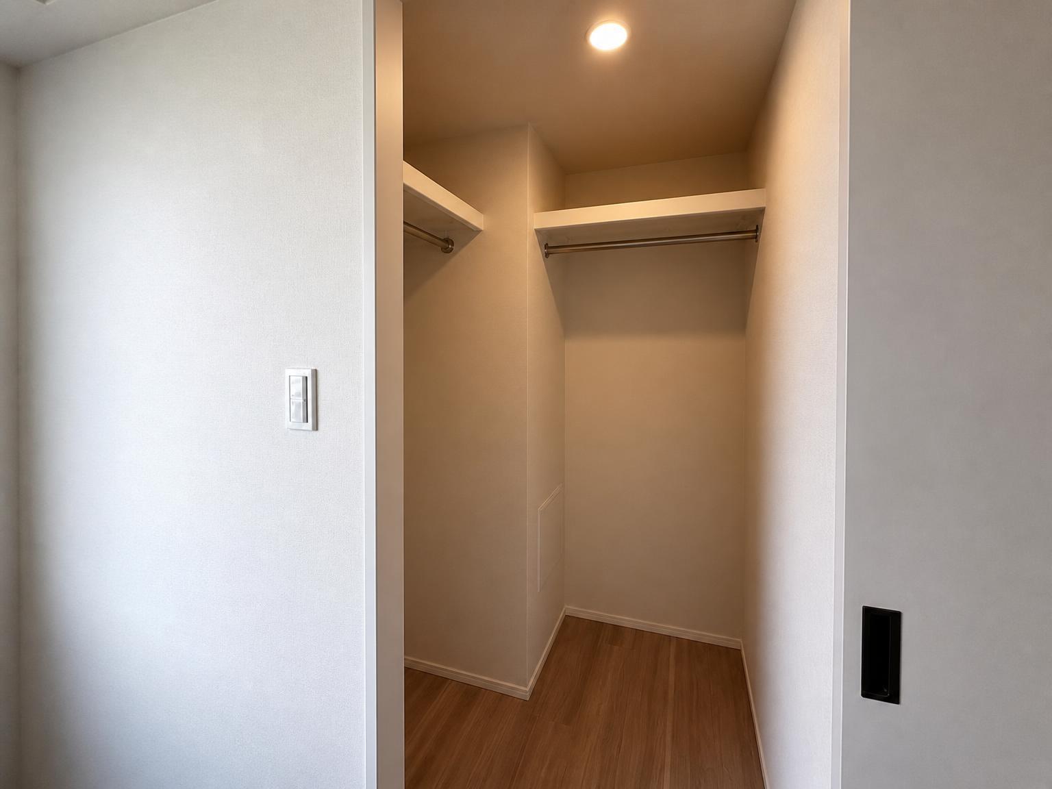 Park Homes Kyoto Nijojo — photograph 2