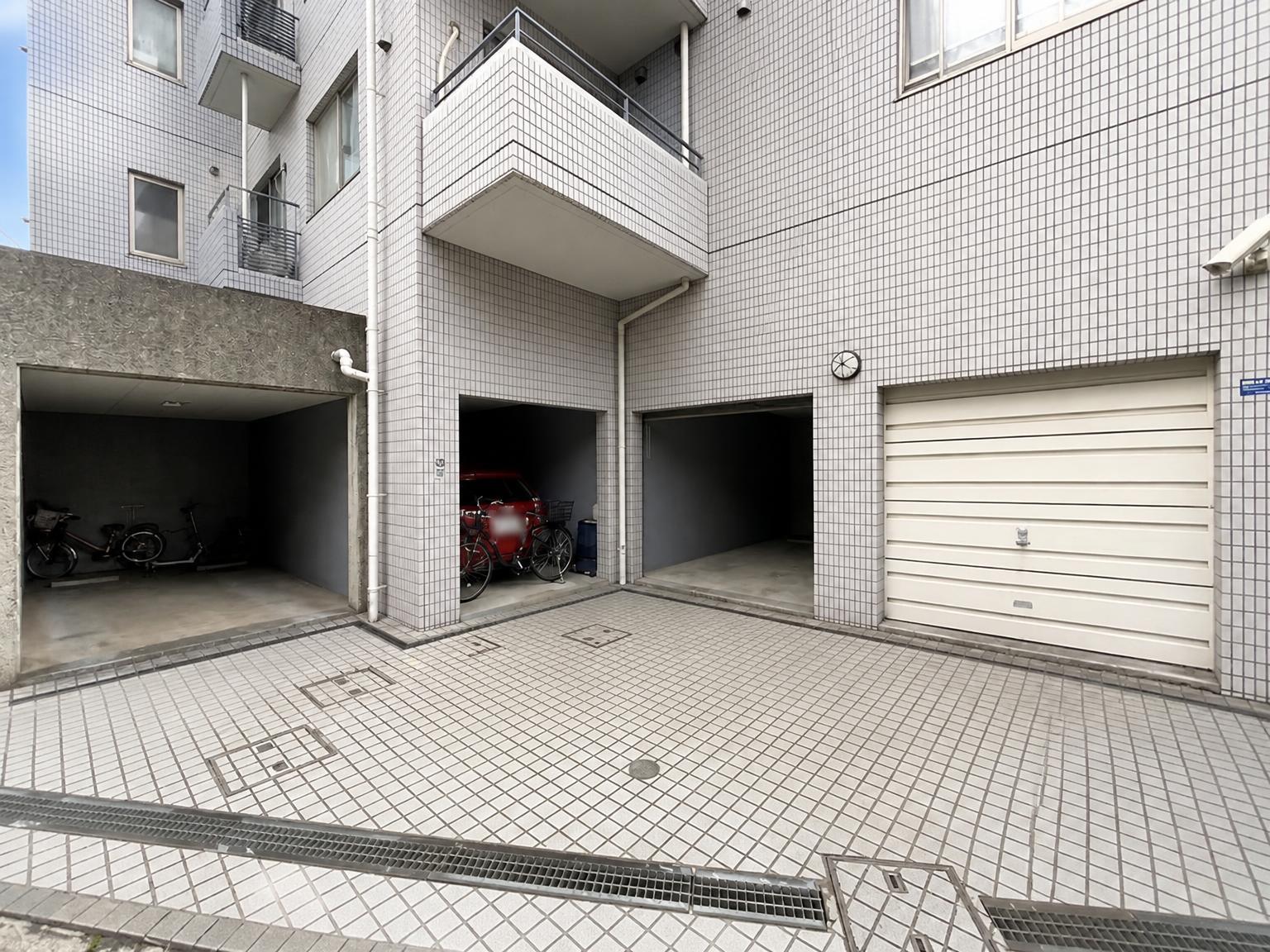 Higashi-Kitazawa City House — photograph 2