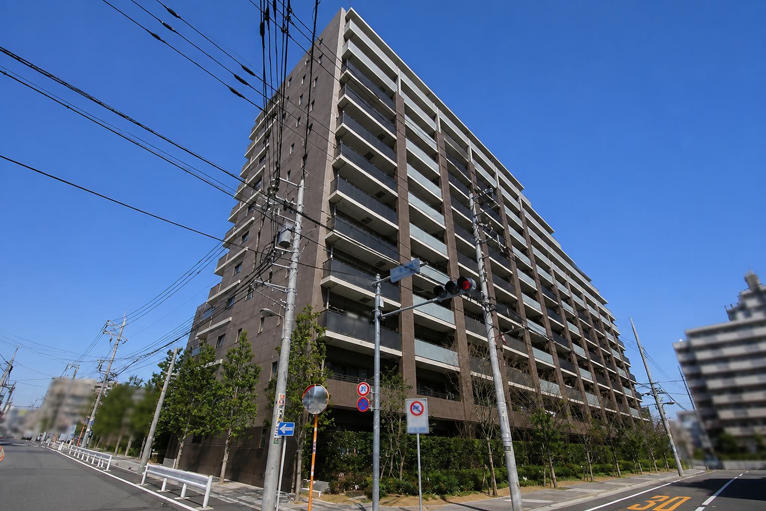 Chalier Kameido Leading East — photograph 5