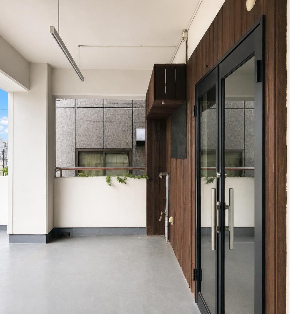 Retail in Enokicho, Tokorozawa — photograph 4