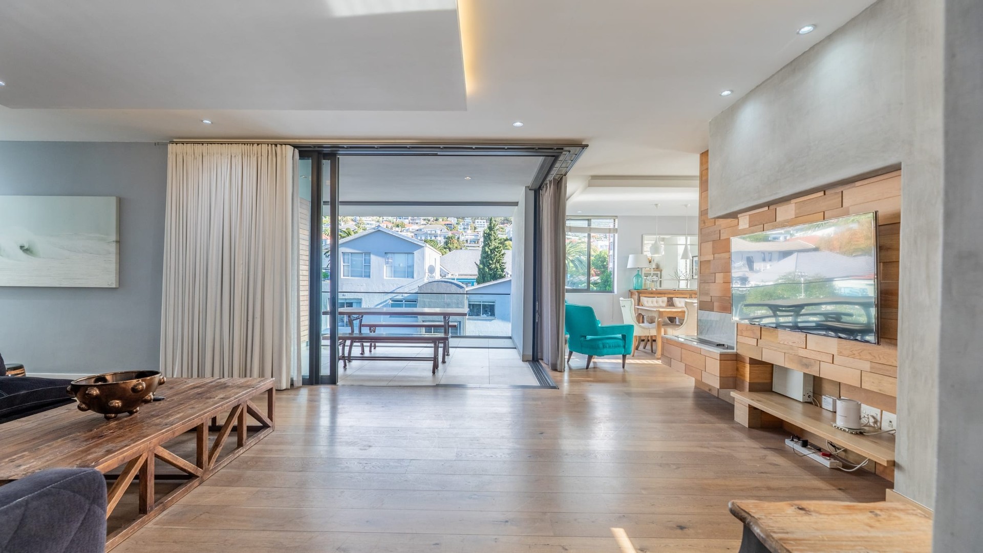 3 Bedroom Penthouse For Sale in Green Point
